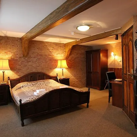 Village 3*