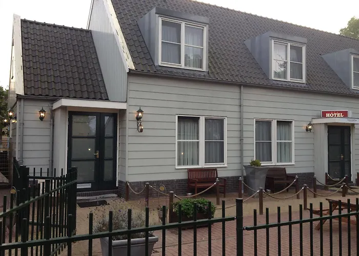 Village 3* Ámsterdam